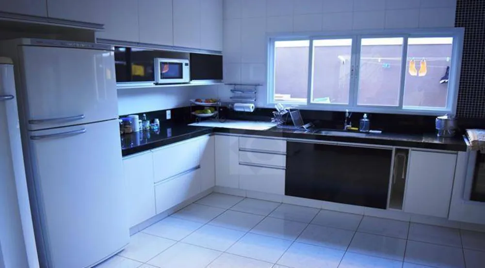 Casa, 5 quartos, 378 m² - Foto 7