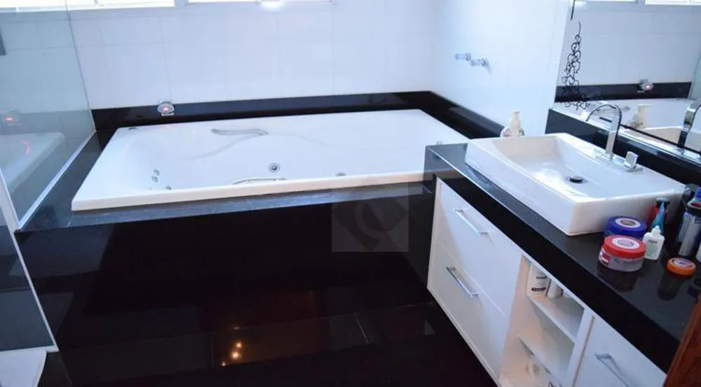 Casa, 5 quartos, 378 m² - Foto 2