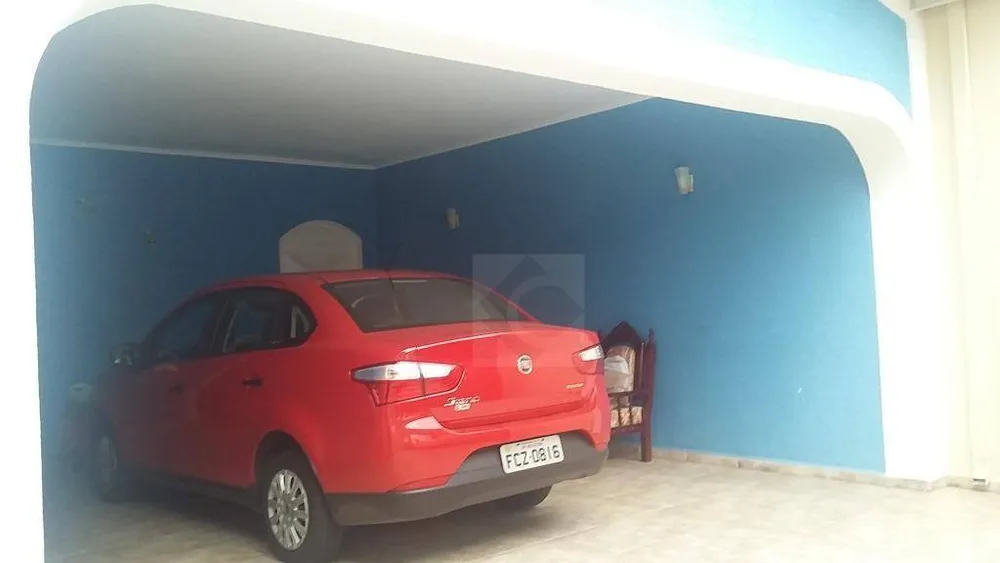 Casa, 4 quartos, 245 m² - Foto 2