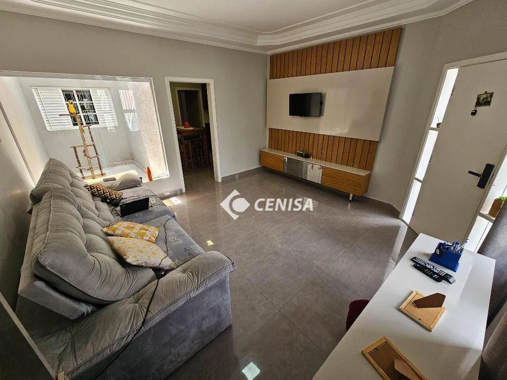 Casa, 3 quartos, 135 m² - Foto 2