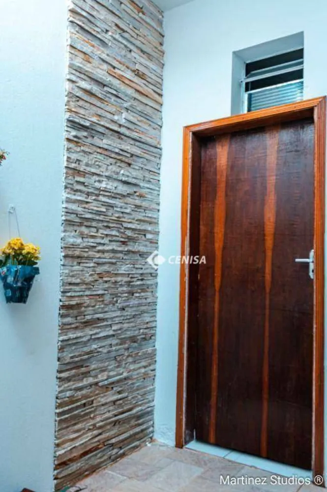 Casa, 3 quartos, 137 m² - Foto 4