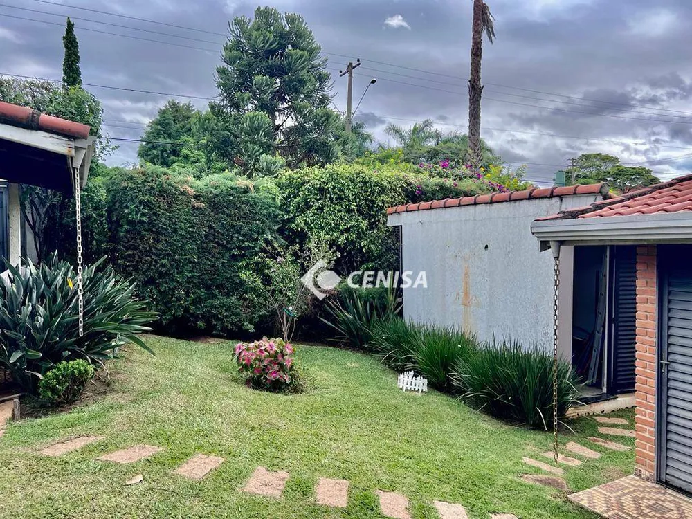 Chácara, 3 quartos, 1120 m² - Foto 2