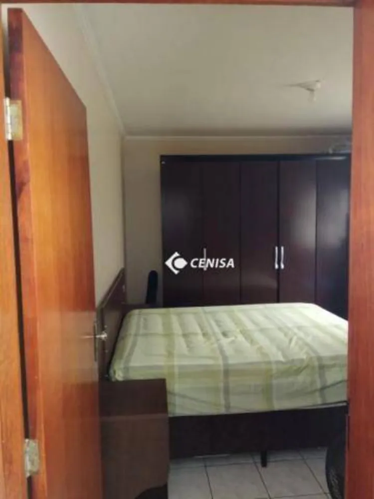 Casa, 4 quartos, 200 m² - Foto 2