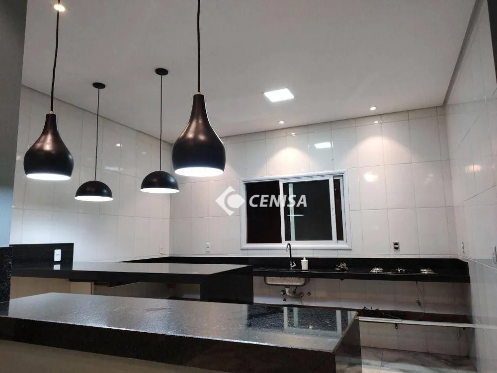 Casa, 3 quartos, 210 m² - Foto 8