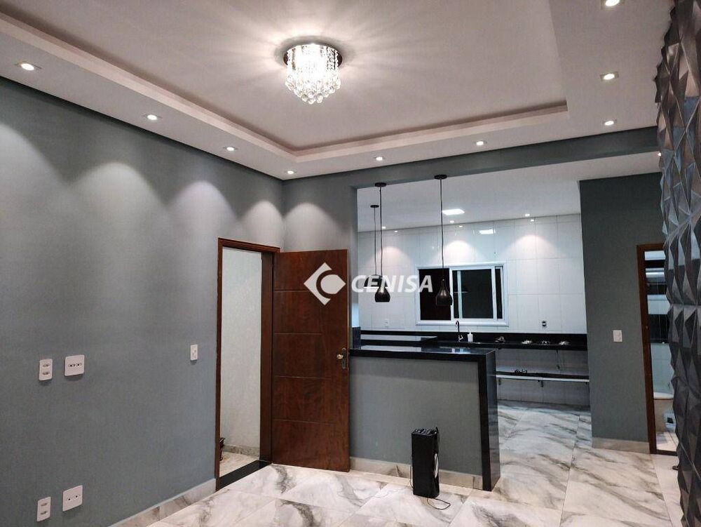 Casa, 3 quartos, 210 m² - Foto 2