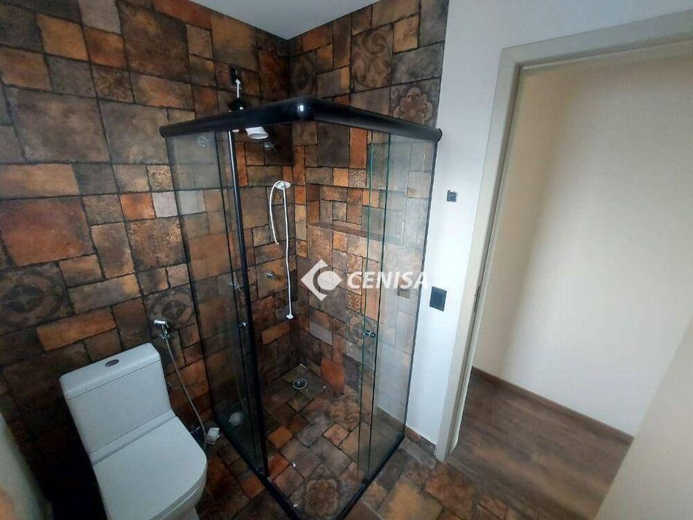 Casa de Condomínio à venda e aluguel com 3 quartos, 284m² - Foto 3