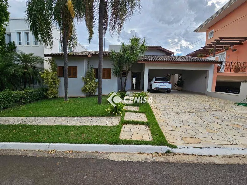 Casa de Condomínio à venda e aluguel com 3 quartos, 347m² - Foto 2