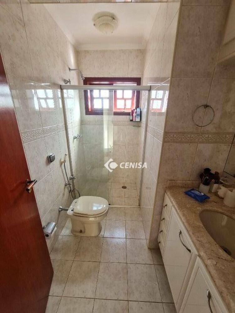 Casa, 3 quartos, 240 m² - Foto 19