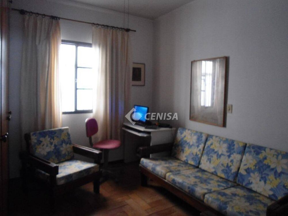 Casa, 3 quartos, 220 m² - Foto 2
