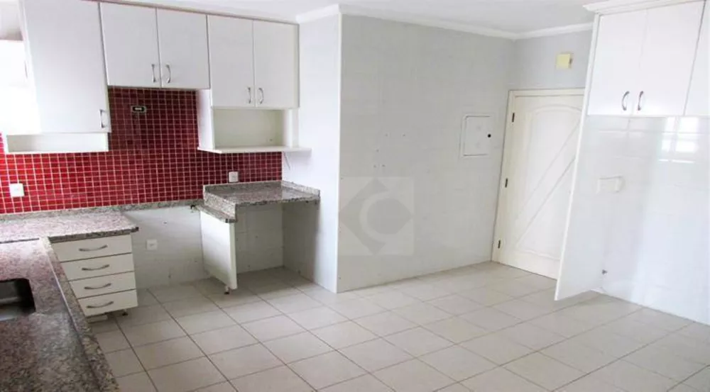 Apartamento à venda com 3 quartos, 107m² - Foto 3