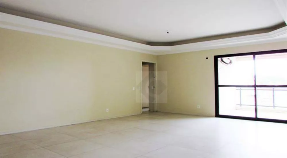 Apartamento à venda com 3 quartos, 107m² - Foto 1