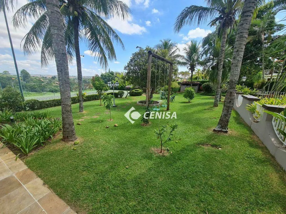 Chácara, 5 quartos, 2911 m² - Foto 1
