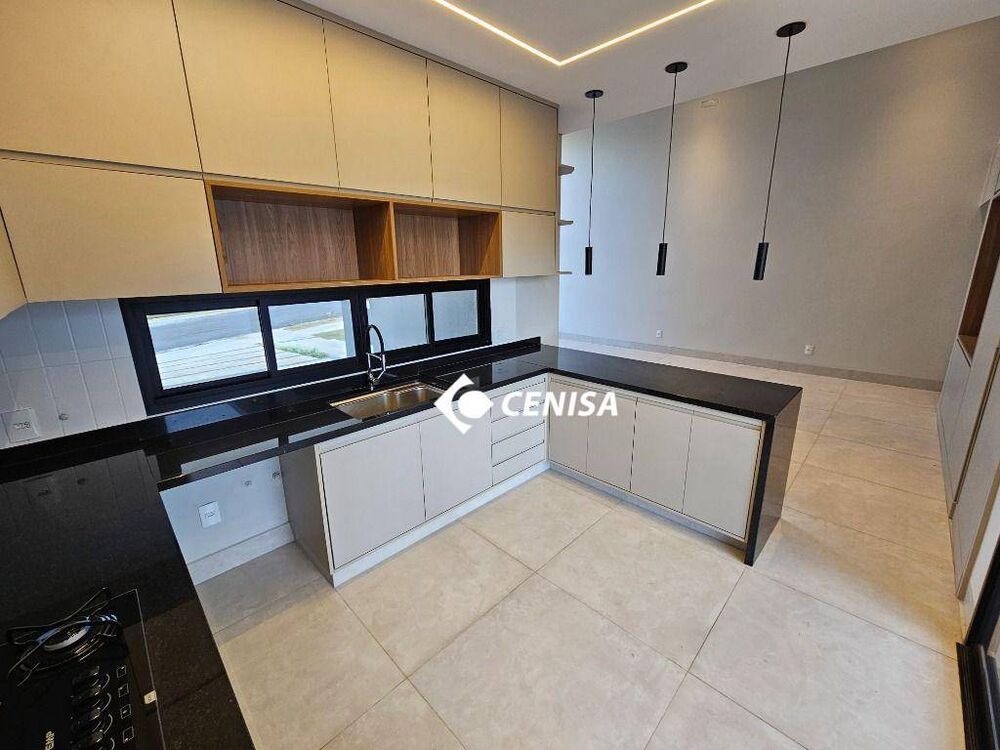 Casa de Condomínio à venda com 3 quartos, 195m² - Foto 5