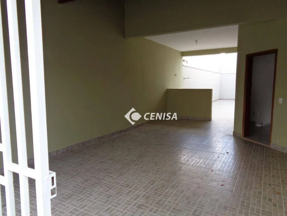 Casa, 3 quartos, 250 m² - Foto 1