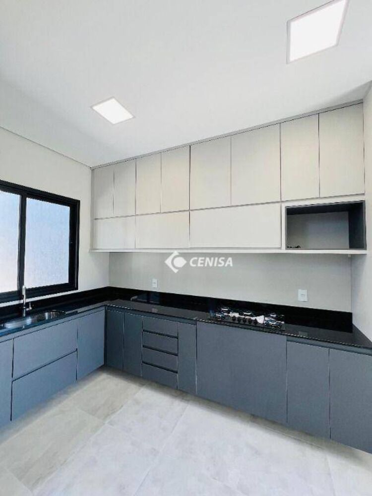 Casa à venda com 2 quartos, 87m² - Foto 9