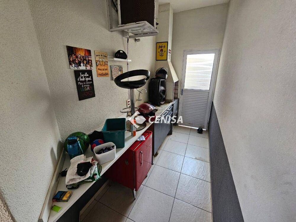 Casa, 3 quartos, 105 m² - Foto 2