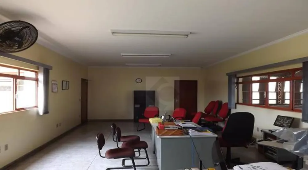 Depósito-Galpão, 1207 m² - Foto 2