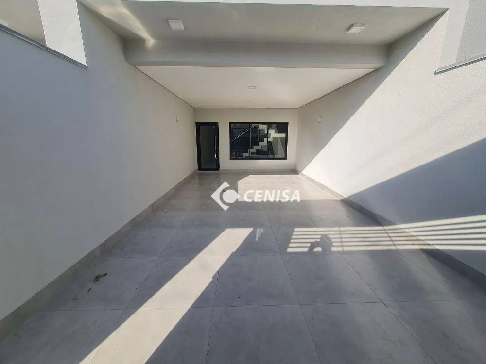 Casa, 3 quartos, 206 m² - Foto 1
