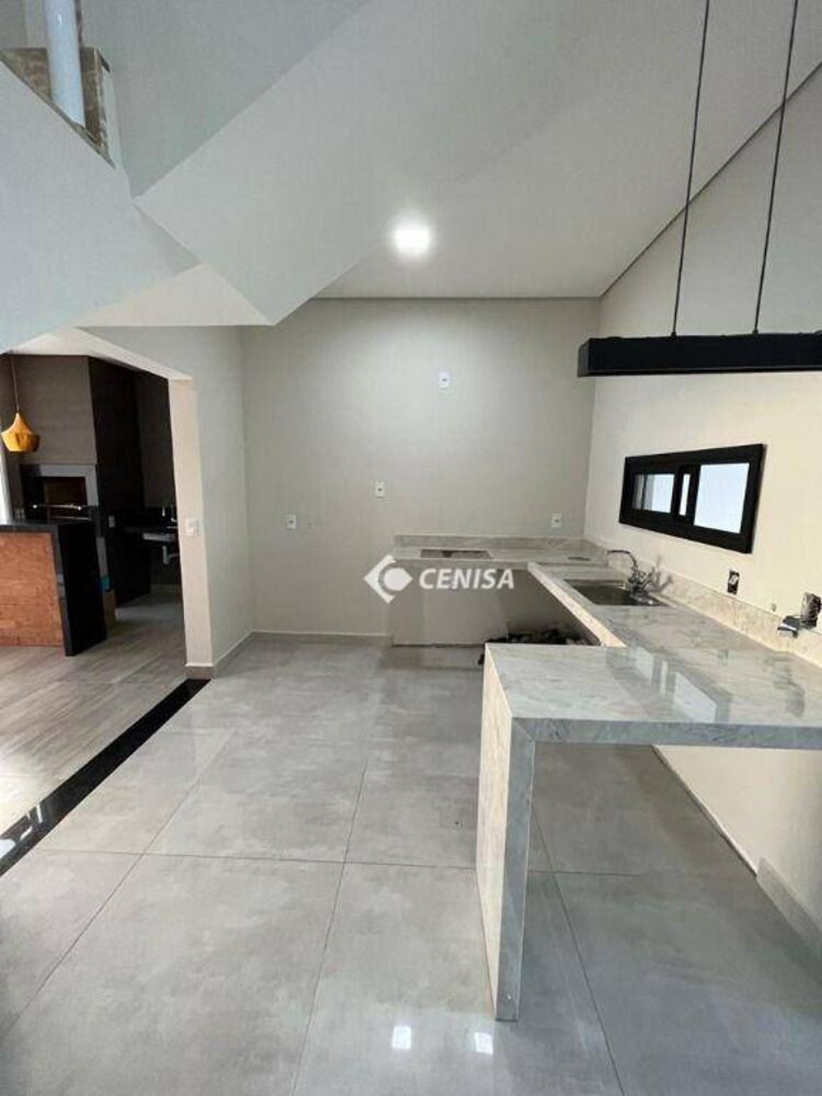 Casa de Condomínio, 4 quartos - Foto 1