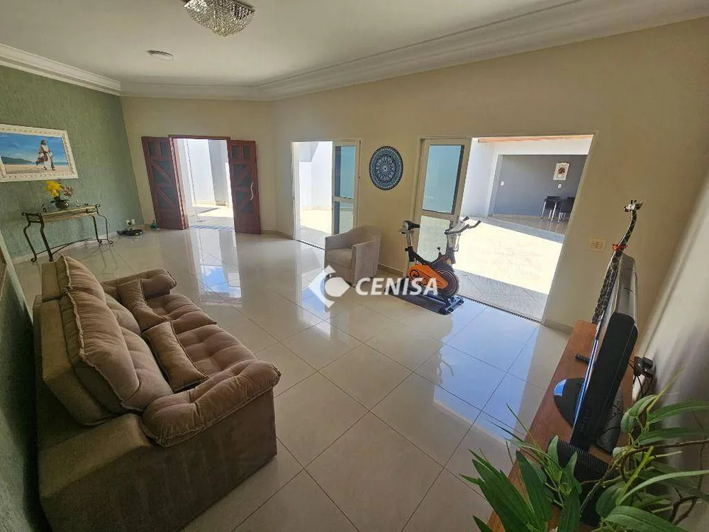 Casa, 3 quartos, 236 m² - Foto 6