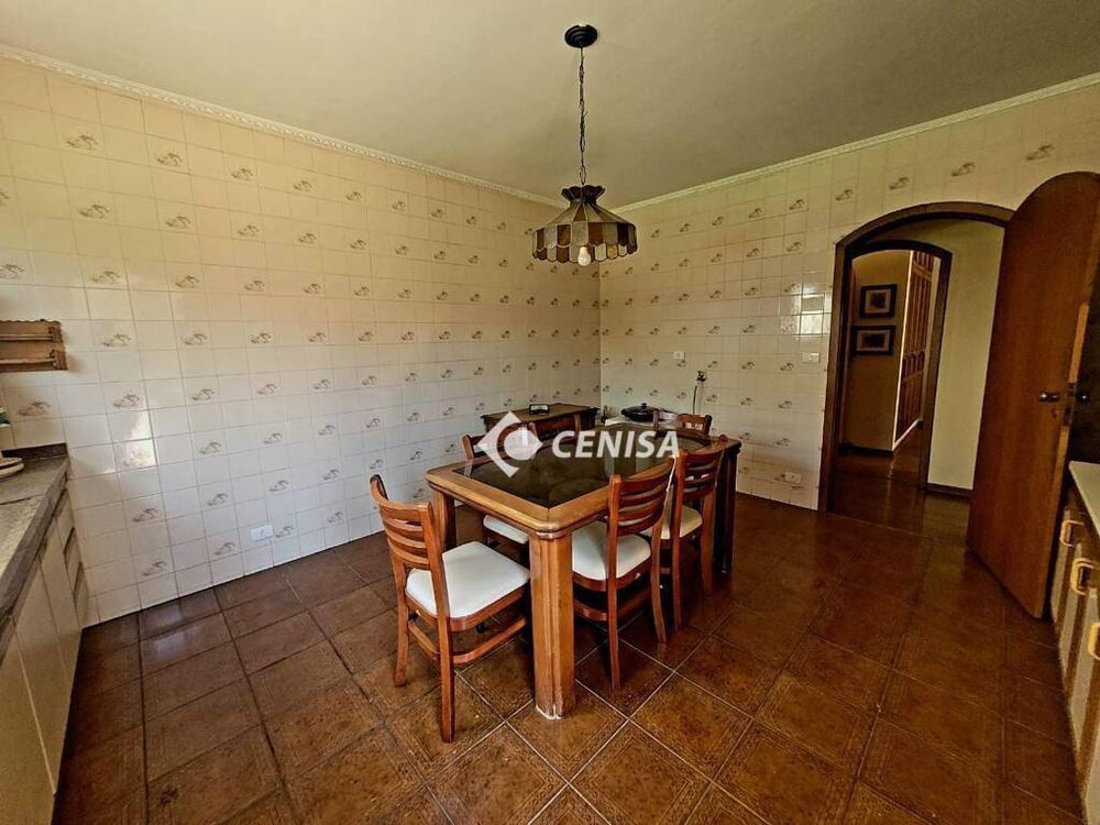 Casa, 3 quartos, 240 m² - Foto 6