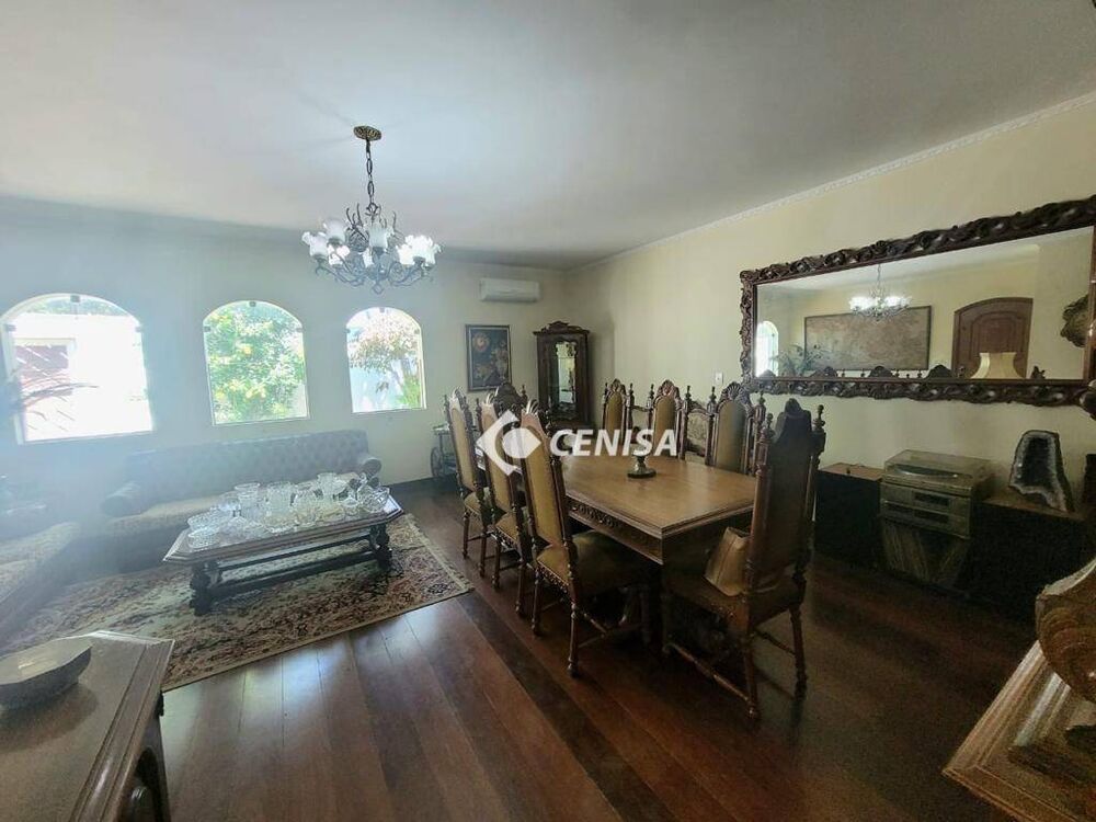 Casa, 3 quartos, 240 m² - Foto 13