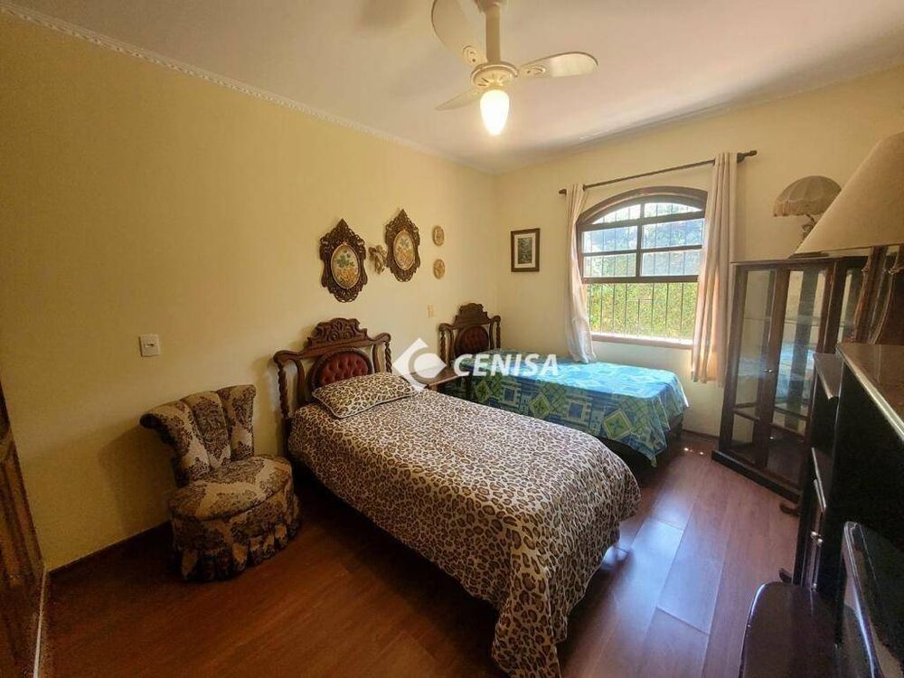 Casa, 3 quartos, 240 m² - Foto 4