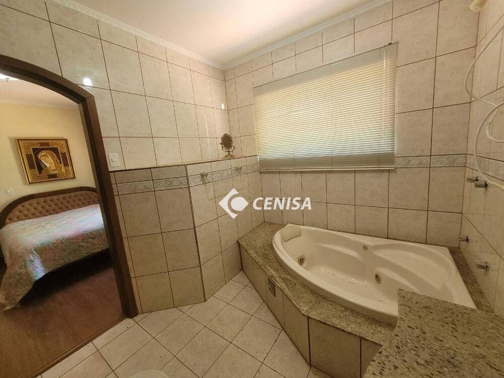Casa, 3 quartos, 240 m² - Foto 10