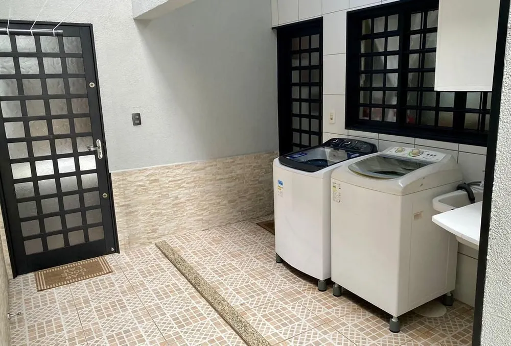 Casa, 3 quartos, 200 m² - Foto 11