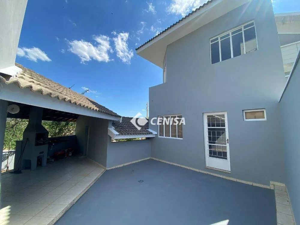 Casa de Condomínio à venda e aluguel com 6 quartos, 290m² - Foto 7