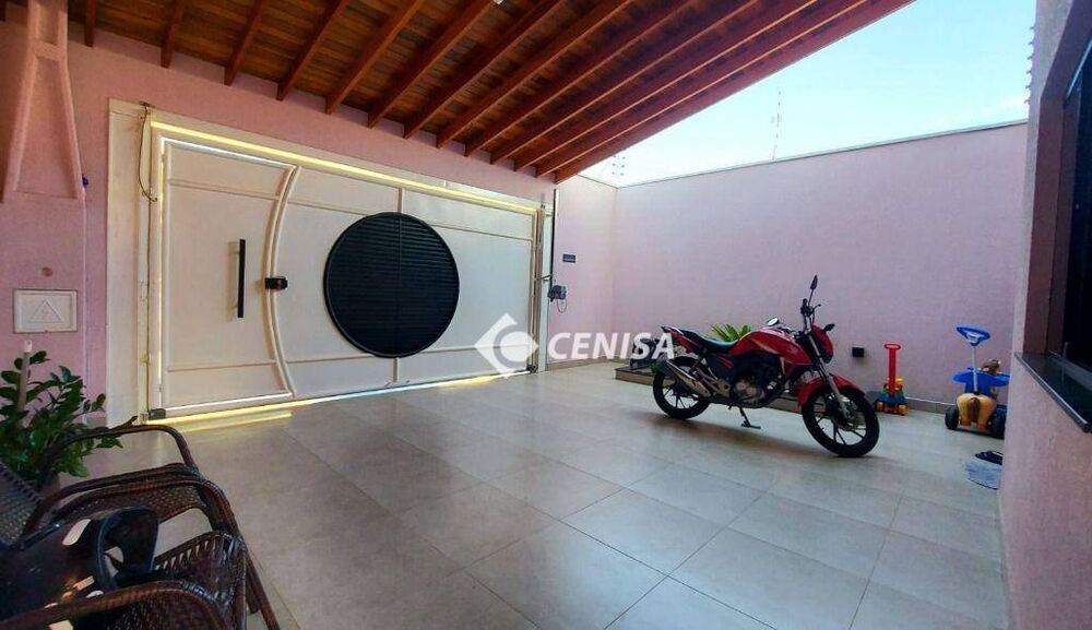 Casa, 3 quartos, 165 m² - Foto 2