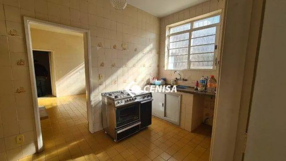 Casa à venda com 4 quartos, 230m² - Foto 4