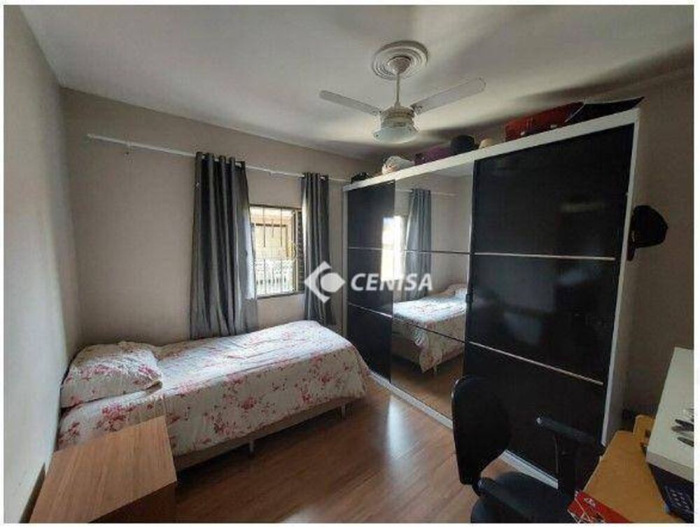 Casa à venda com 3 quartos, 185m² - Foto 15