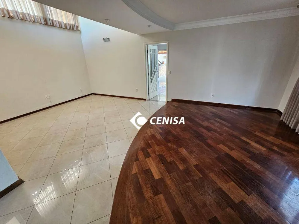 Casa, 3 quartos, 357 m² - Foto 9