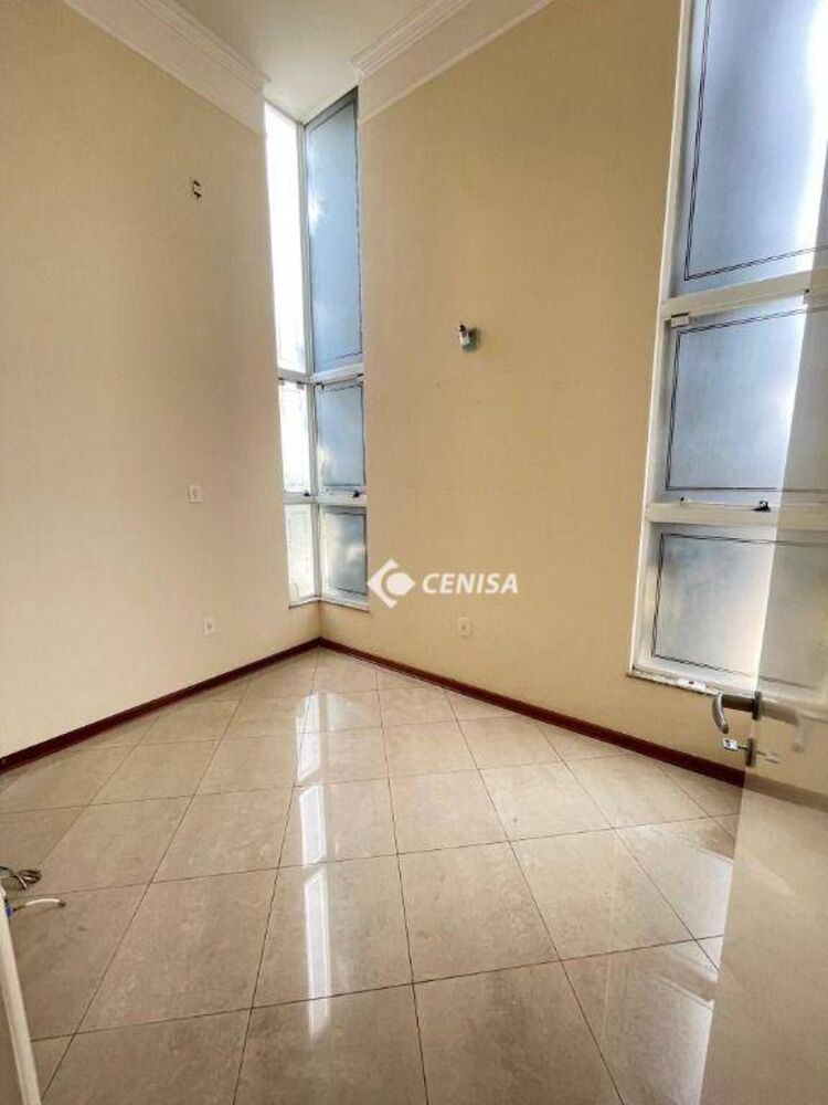 Casa, 3 quartos, 357 m² - Foto 3