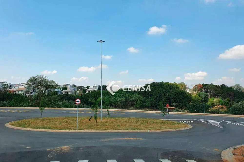 Loteamento e Condomínio, 1026 m² - Foto 2