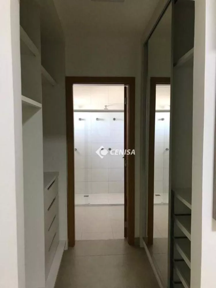 Cobertura, 3 quartos, 218 m² - Foto 3