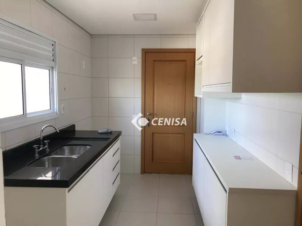 Cobertura, 3 quartos, 218 m² - Foto 1