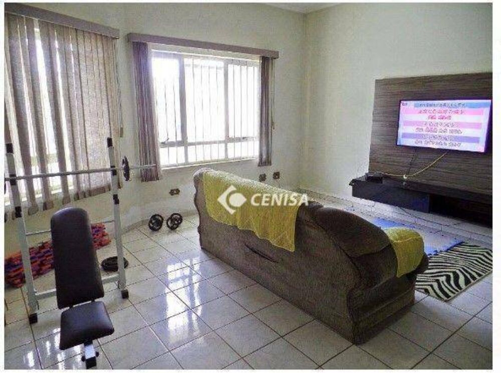 Casa, 6 quartos, 213 m² - Foto 4