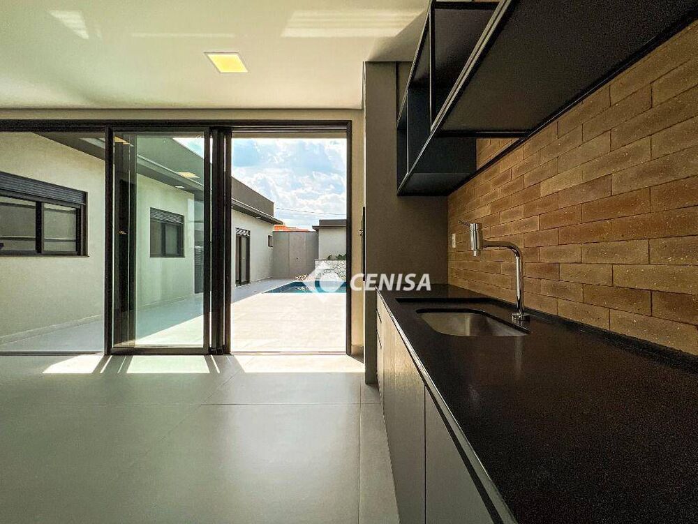 Casa de Condomínio à venda com 3 quartos, 205m² - Foto 18