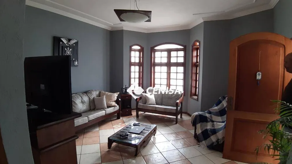 Casa, 4 quartos, 234 m² - Foto 6