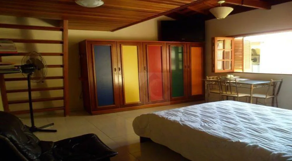Casa, 6 quartos, 1300 m² - Foto 6