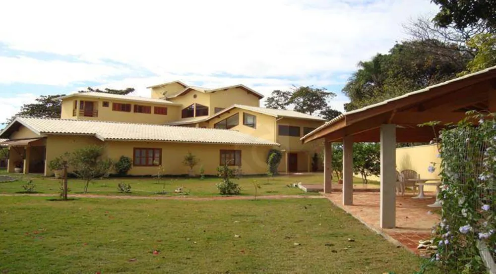 Casa, 6 quartos, 1300 m² - Foto 1