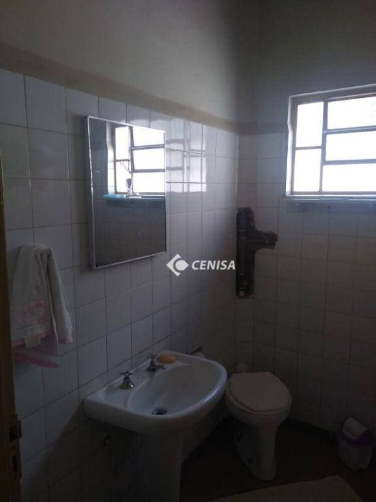 Casa à venda com 4 quartos, 220m² - Foto 9