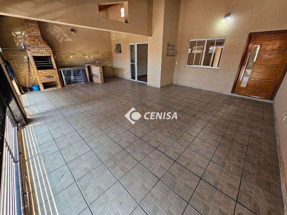 Casa, 3 quartos, 140 m² - Foto 2