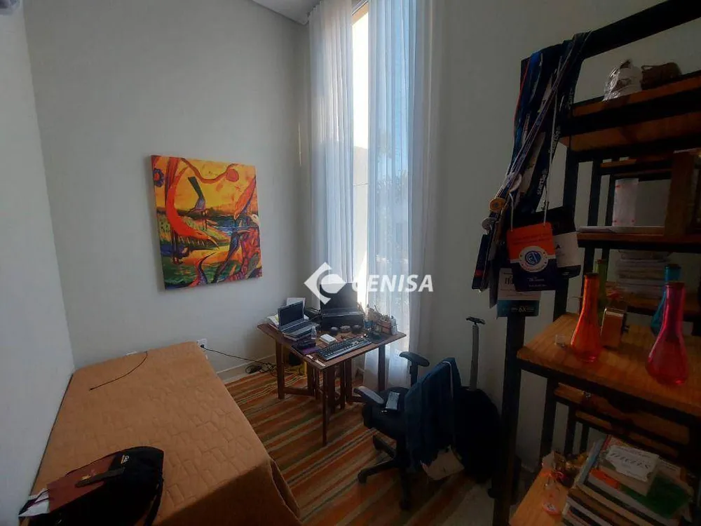 Casa, 3 quartos, 178 m² - Foto 2