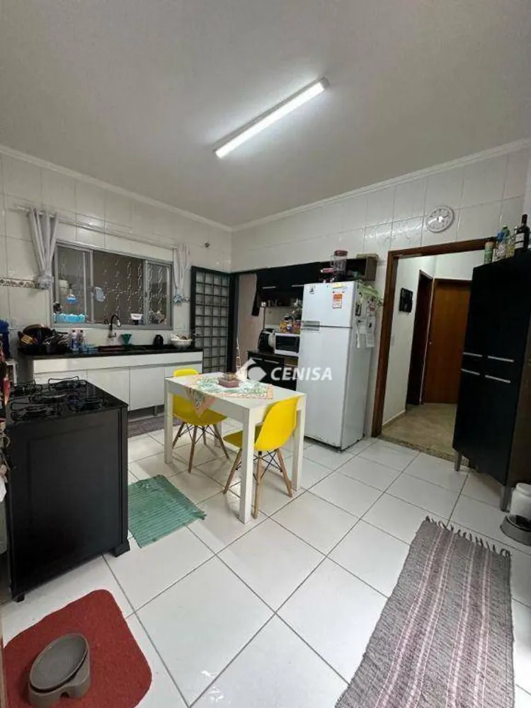 Casa, 3 quartos, 100 m² - Foto 1