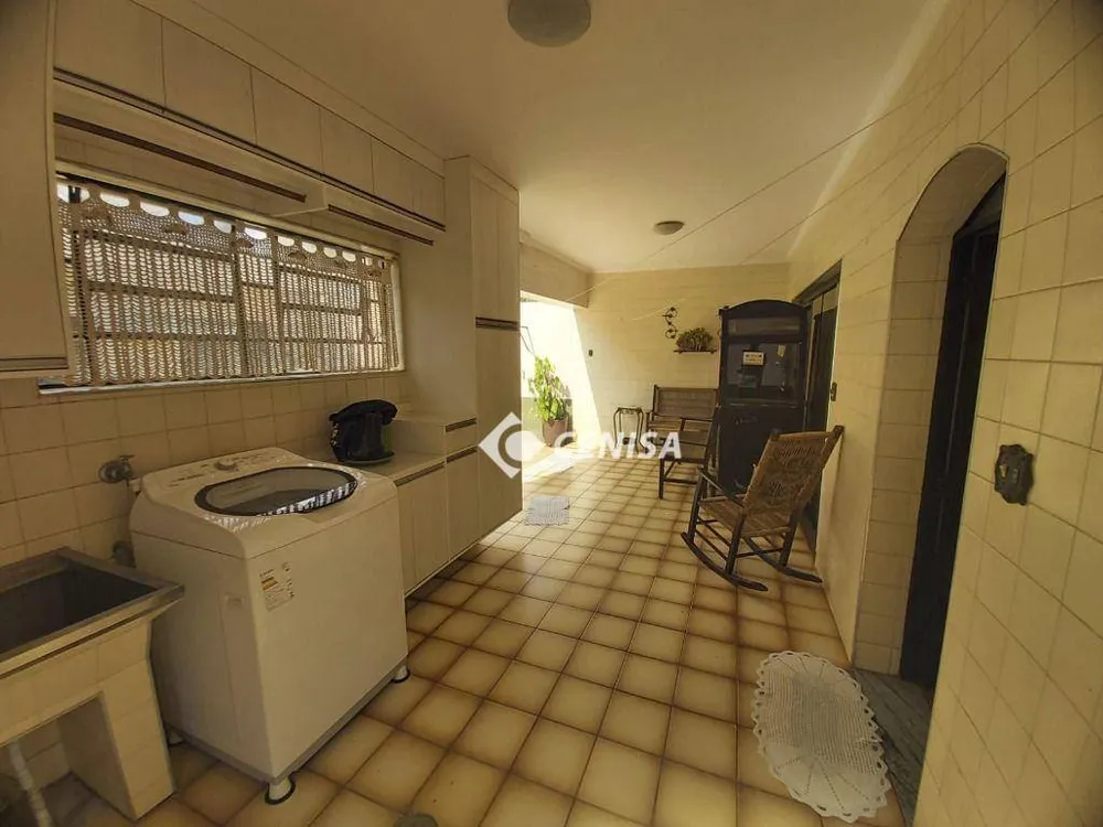 Casa, 4 quartos, 290 m² - Foto 8