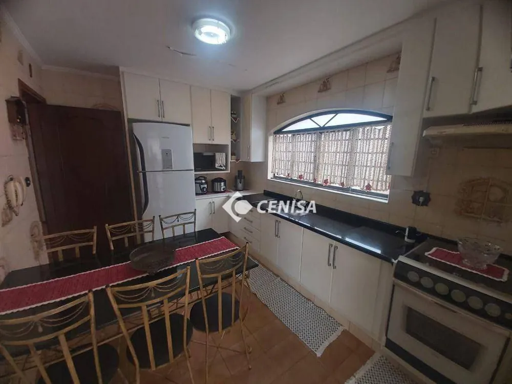 Casa, 4 quartos, 290 m² - Foto 6