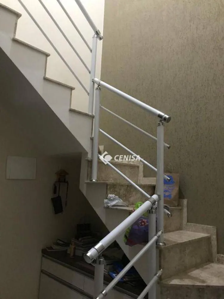 Casa, 3 quartos, 205 m² - Foto 2